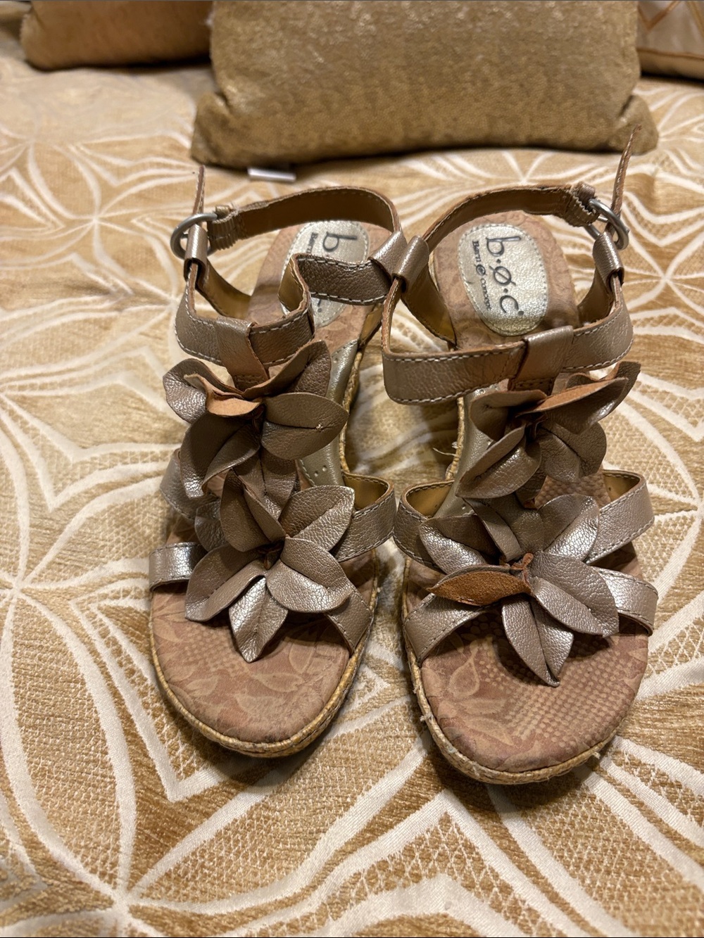 b.o.c. Girls Metallic Taupe Flower-Accent Sandals